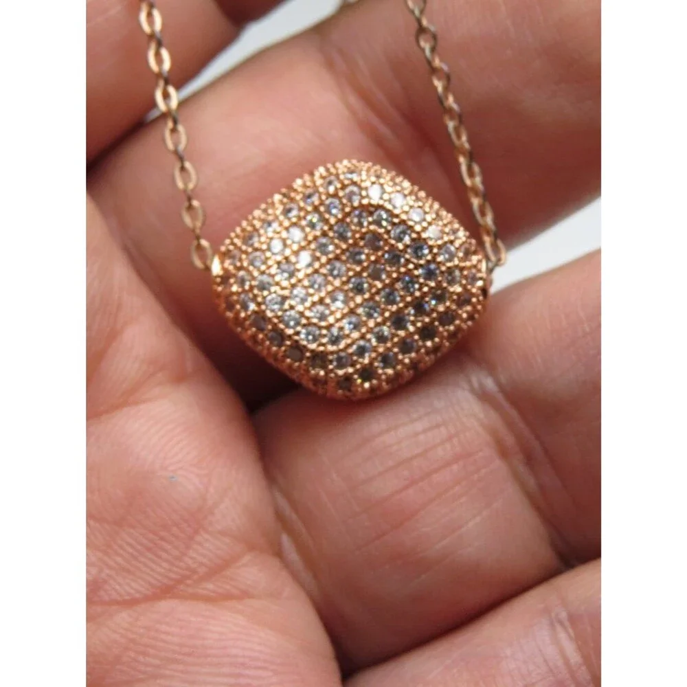 14k *925 Sterling Silver Diamond Pendant Necklace